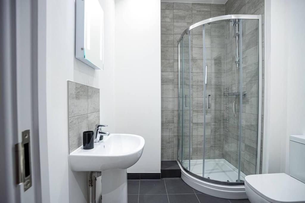 Bayard Apartments City Centre 2 Bedroom Apartment Peterborough Eksteriør bilde